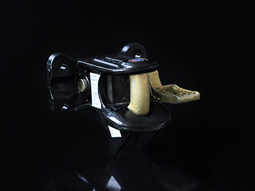 3代單(dān)踏後牽引